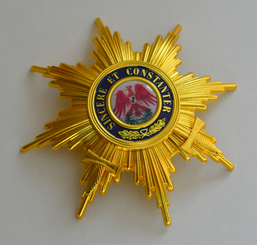Grand Cross of the of the Red Eagle with Swords Breast Star: Kelleys Military