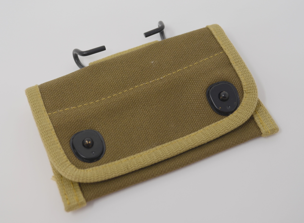 Compass Pouch: Kelleys Military